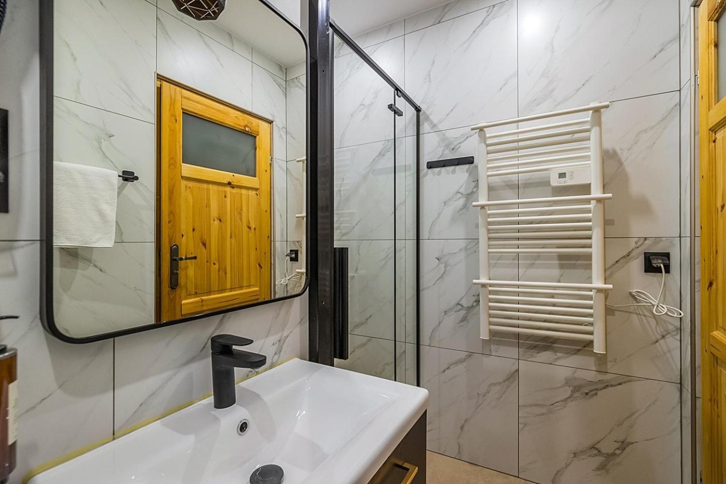 Villa Baranowka - Apartamenty Z Widokiem Na Giewont, W Pasmie Gubalowki By Shortstaypoland Apartment *